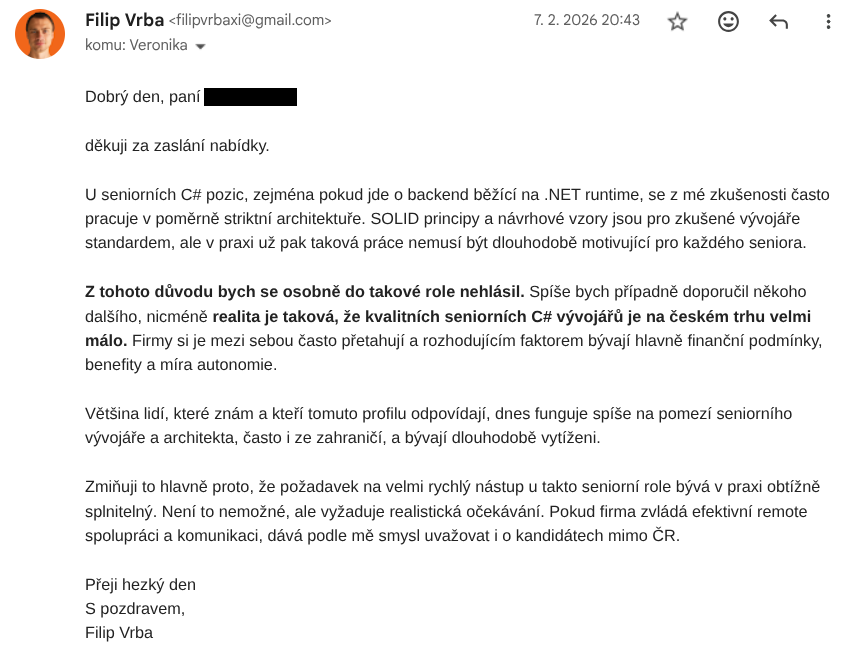 Střet s realitou: Vysvětlení logiky IT trhu a faktu, že seniorní vývojář není zboží s okamžitou dodací lhůtou.